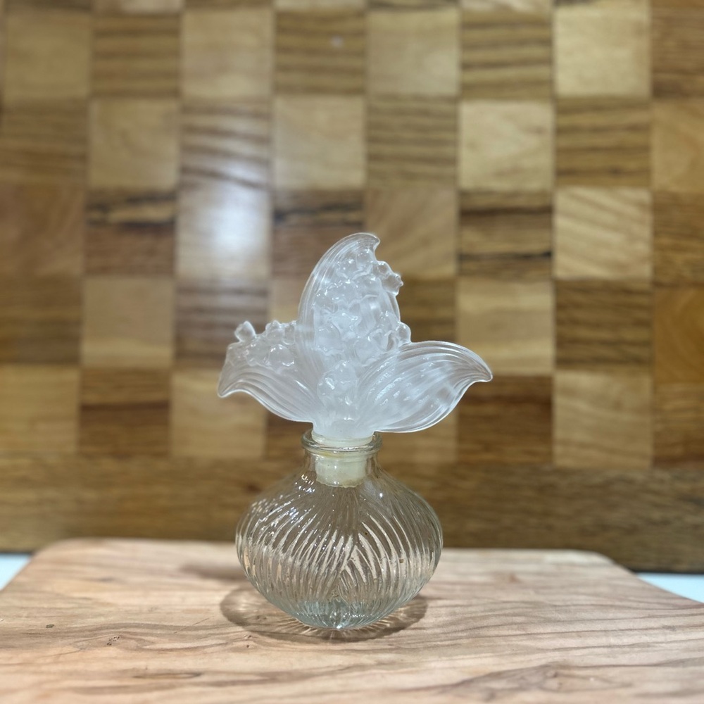 AVON Vintage Spring Song Lily of the Valley Perfume Bottle